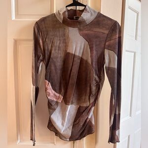 Aritzia Multi color shirt
